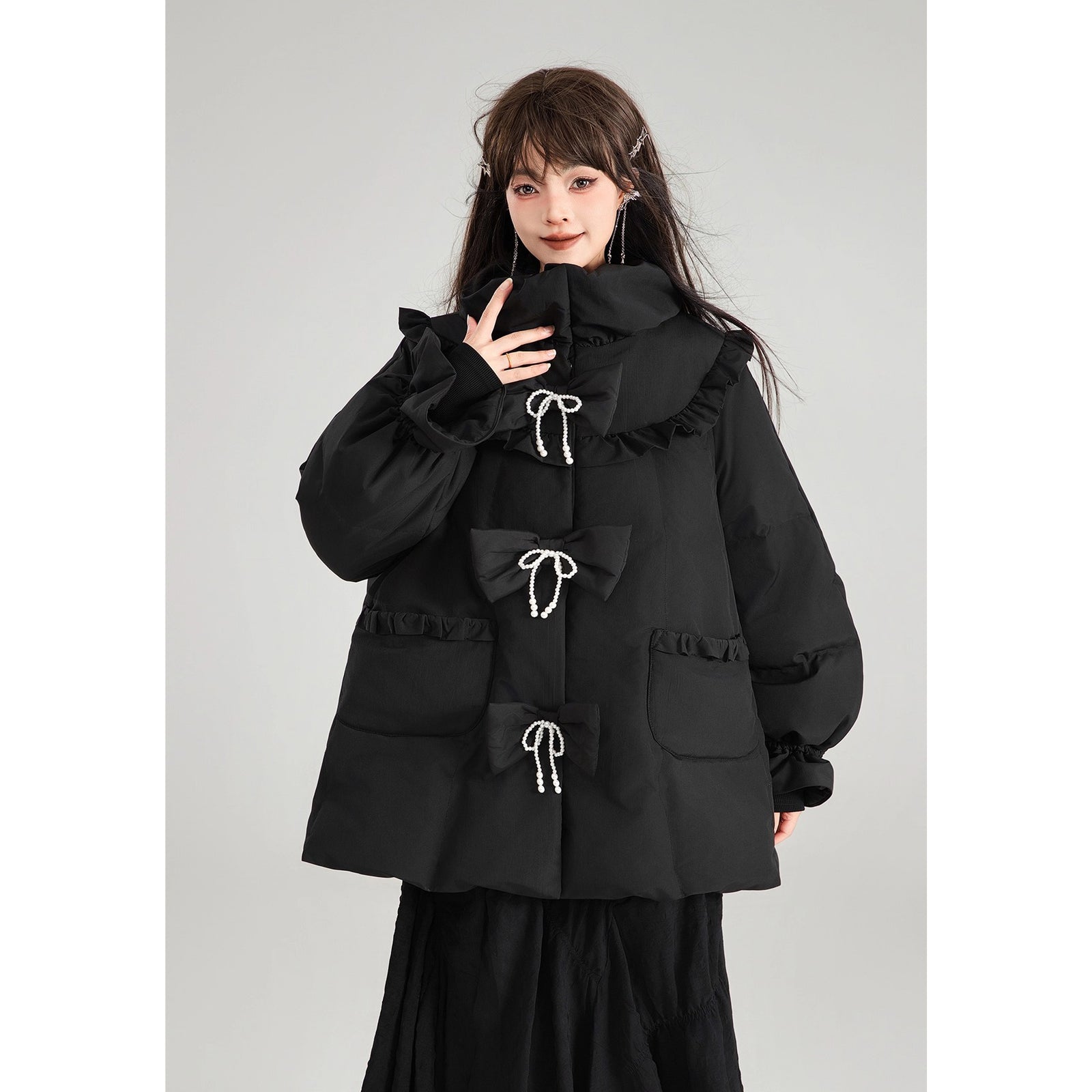黒のお嬢様のリボンダウンジャケット – ManusMachina
