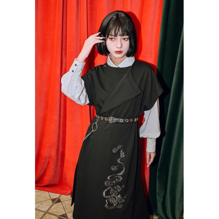 漆黒の龍の刺繍ロングジレワンピース
