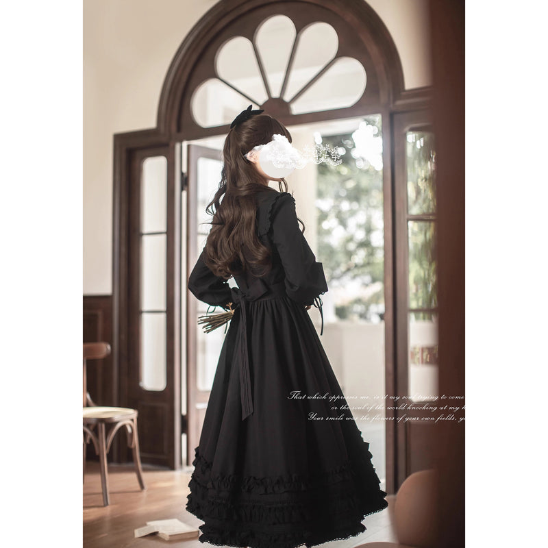 夜想曲を奏でる刺繍クラシカルワンピース