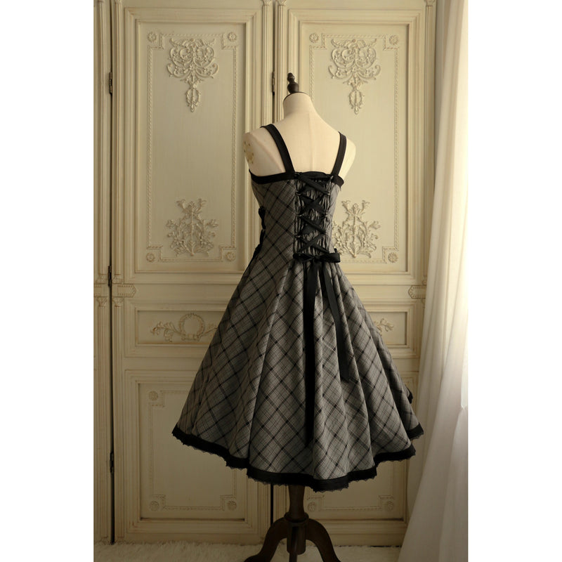 薄墨の格子柄ジャンパースカート[2026年3月下旬-4月下旬発送予定]