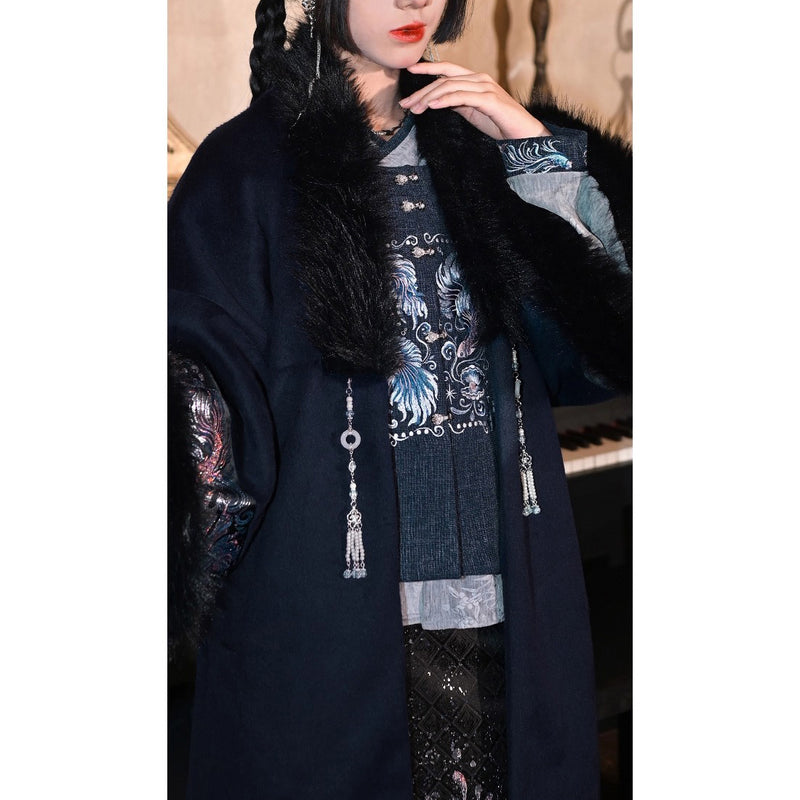 闘魚の刺繍アクセサリー