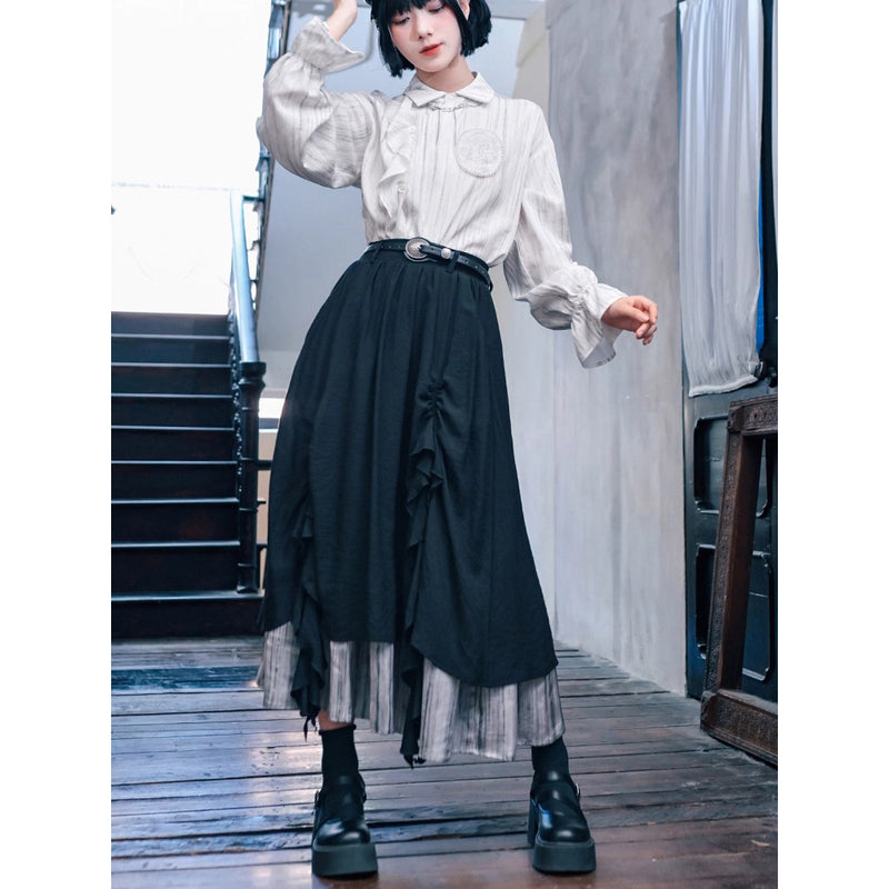 黒墨の陰影ドッキングスカート