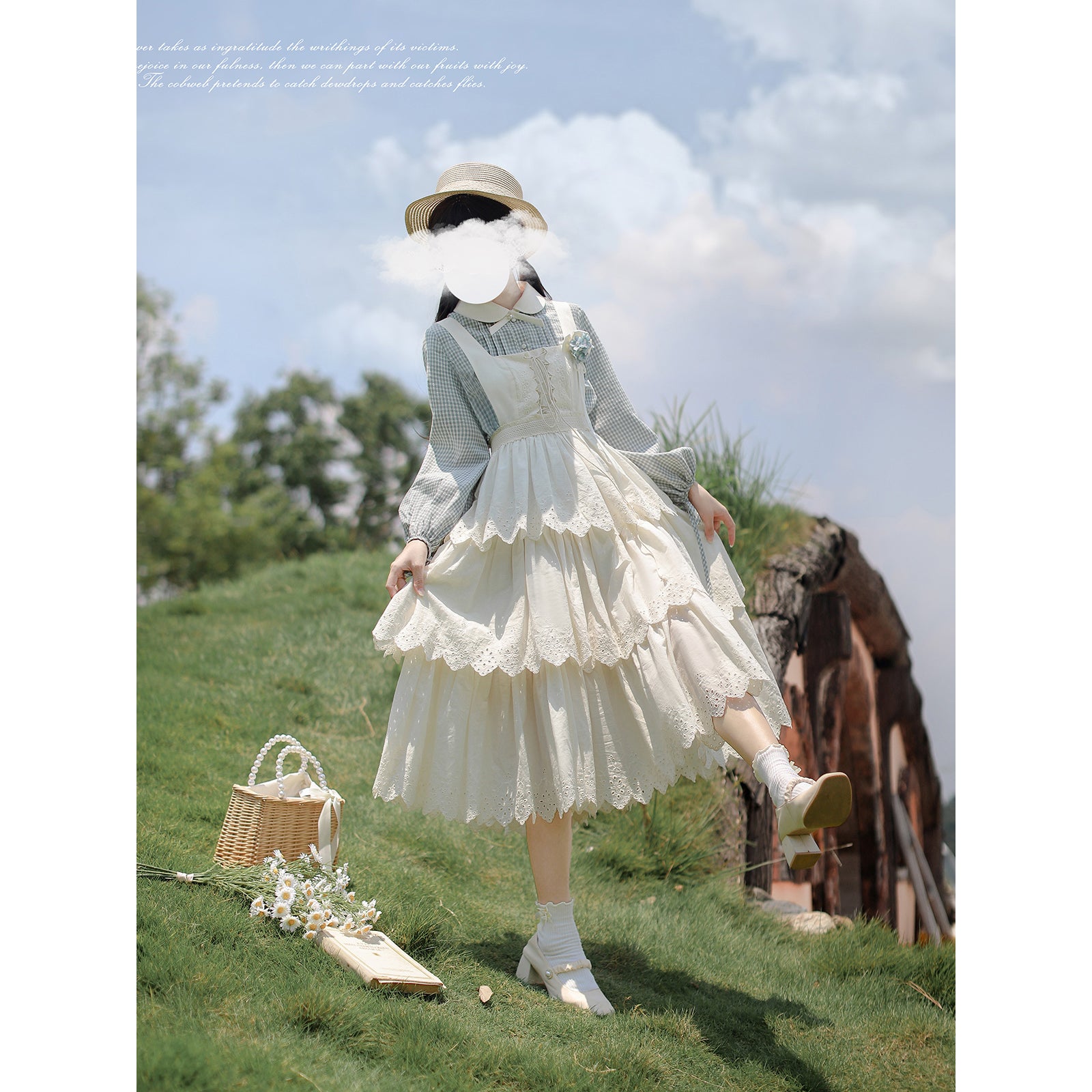 幻想曲を奏でる刺繍ジャンパースカートとブラウス – ManusMachina