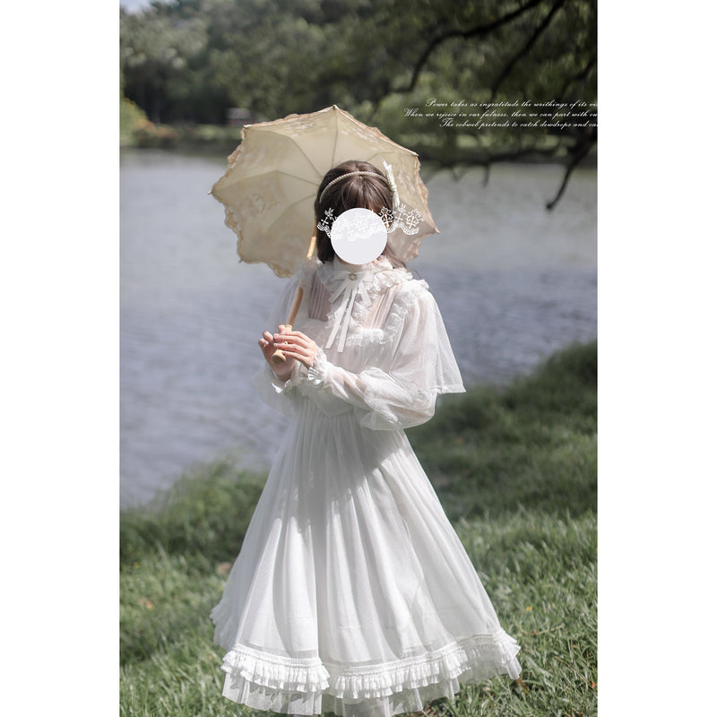純白のお嬢様のチュールケープワンピース
