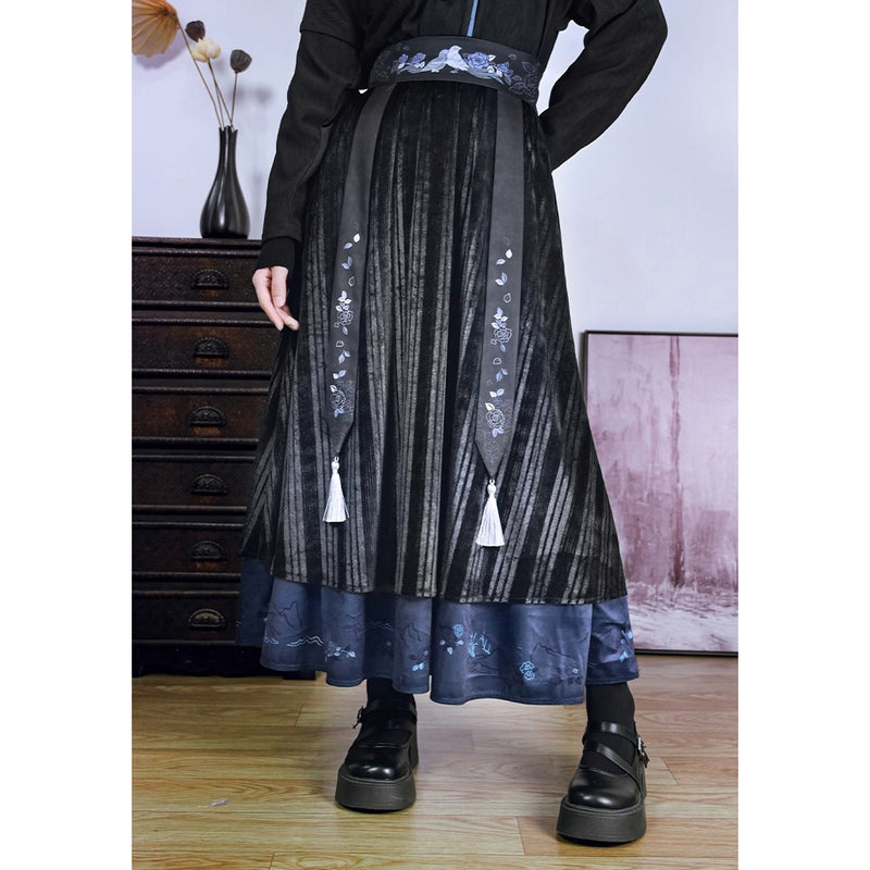 椿の花と鶯の挿絵ベルトスカート