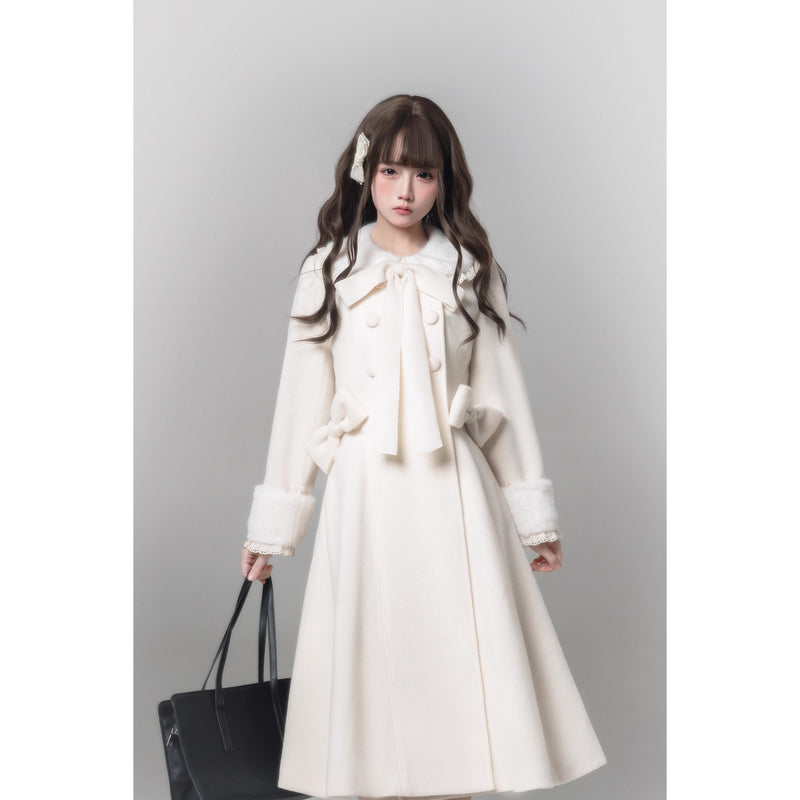 白雪のお嬢様のリボンウールコート