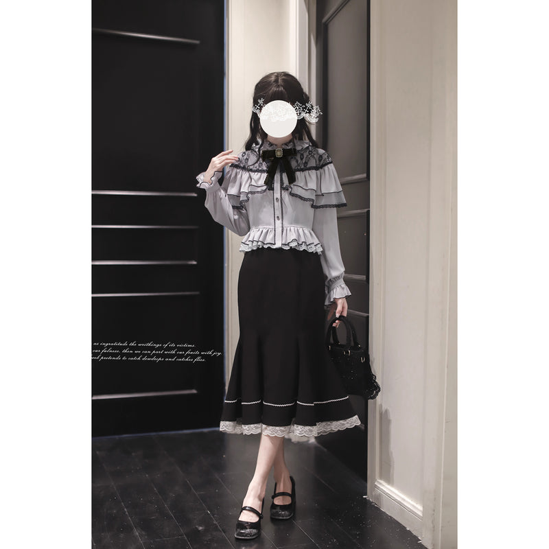 夜会の令嬢のケープトップスとマーメイドスカート