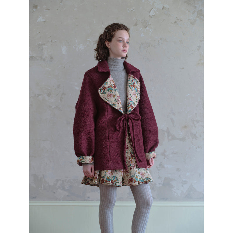 Floral Jacquard Retro Wool Coat and Jacquard Pleated Skirt