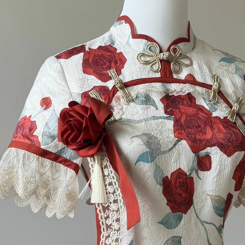 薔薇の絵画のジャガードチャイナワンピースと刺繍ショール