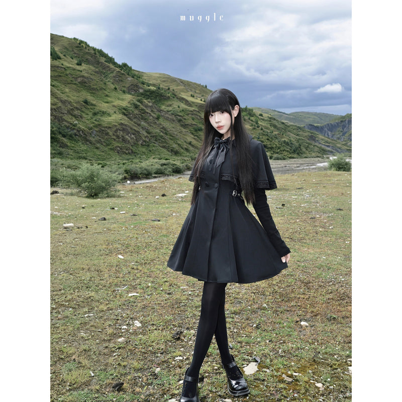 黒のお嬢様のケーププリーツワンピース