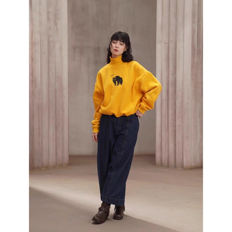 紺藍色のクロップドワイドデニムパンツ