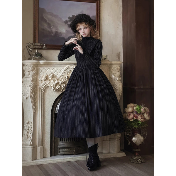 西洋令嬢の縦縞クラシカルワンピース - Black[2025年12月上旬-12月下旬発送予定]
