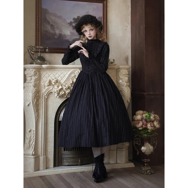 西洋令嬢の縦縞クラシカルワンピース - Black[2025年12月上旬-12月下旬発送予定]