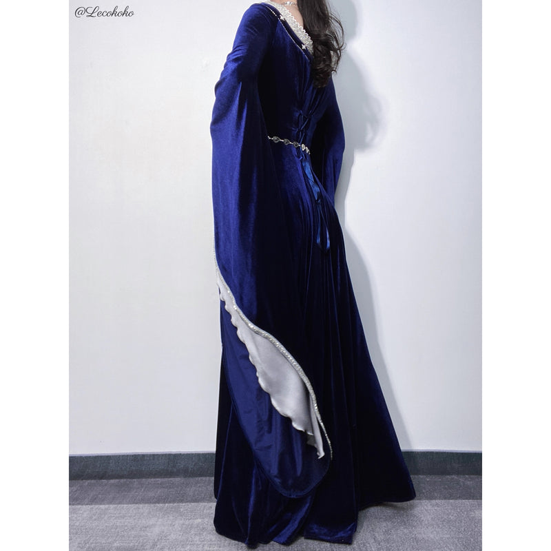 紺青の王妃の刺繍エレガントワンピース[2026年1月上旬-2月上旬発送予定]