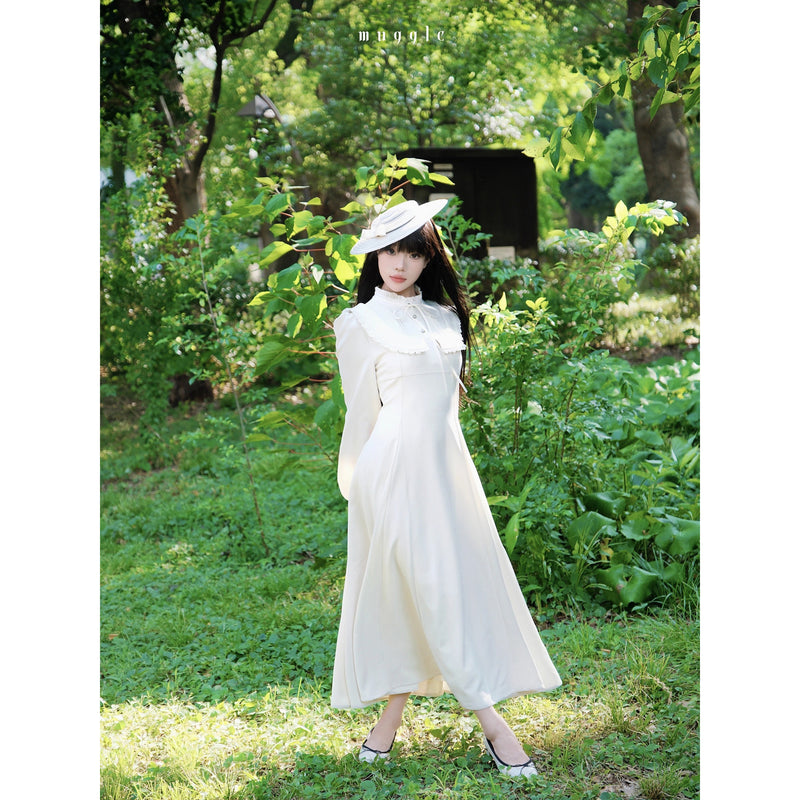 貴族のお嬢様のクラシカルワンピース