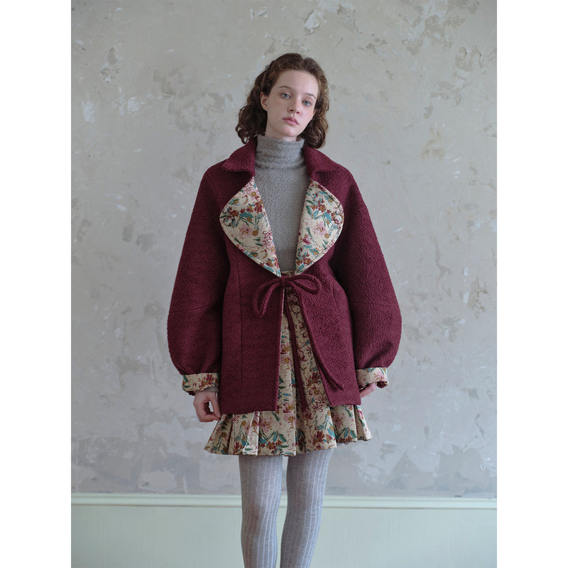 Floral Jacquard Retro Wool Coat and Jacquard Pleated Skirt