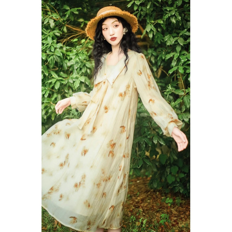 滲んだ花柄フレンチレトロワンピース