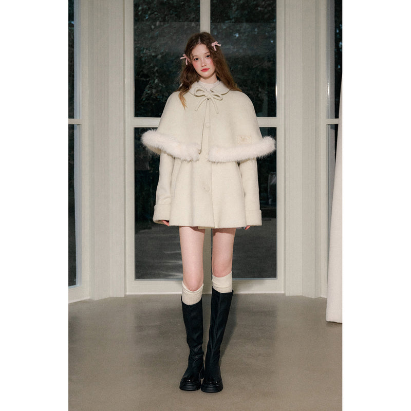 Elegant Queen's Cape Wool Coat