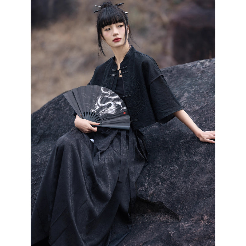 漆黒令嬢のジャガードプリーツスカート