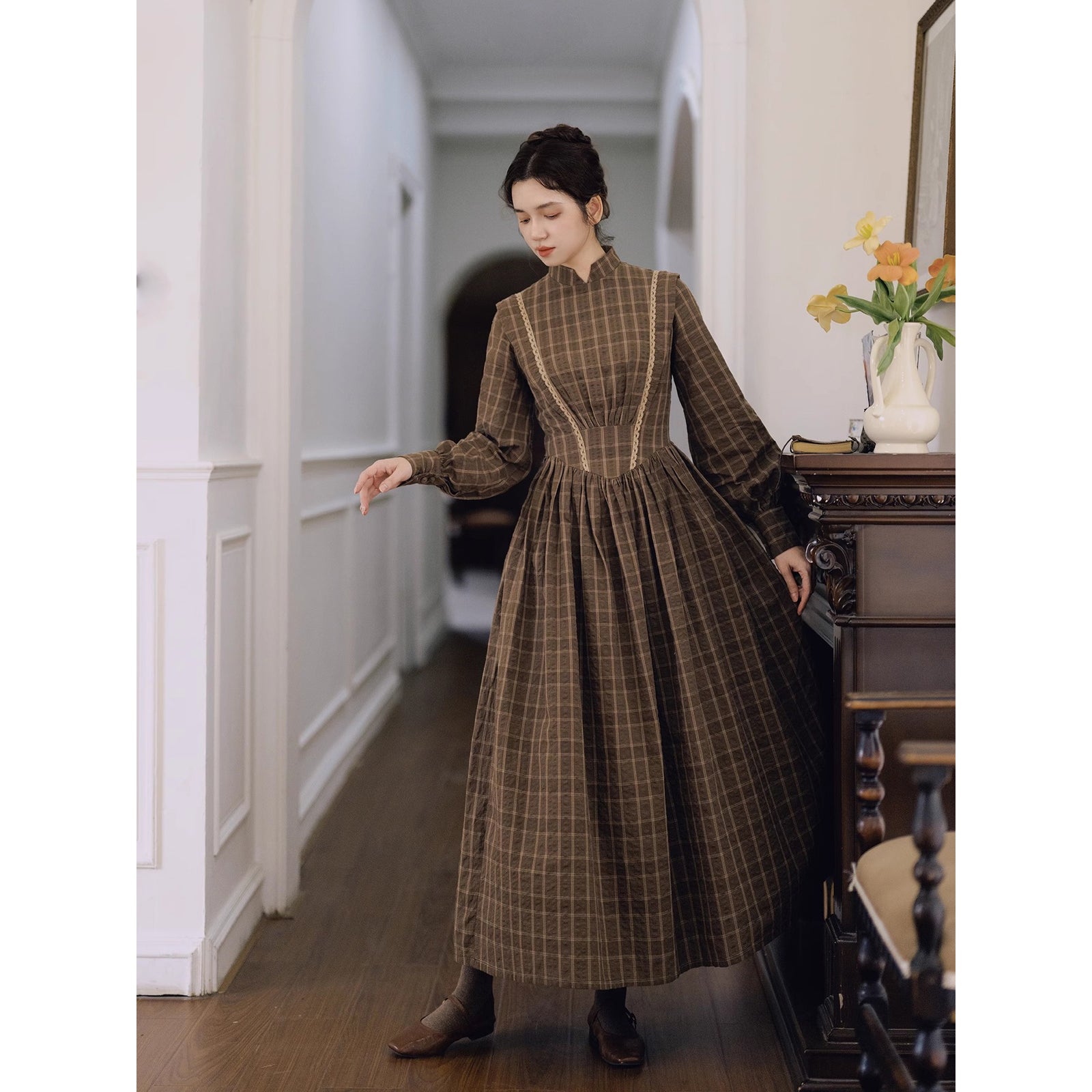 西洋貴婦人のクラシカルワンピース – ManusMachina