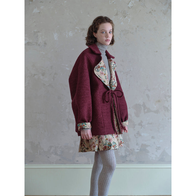 Floral Jacquard Retro Wool Coat and Jacquard Pleated Skirt