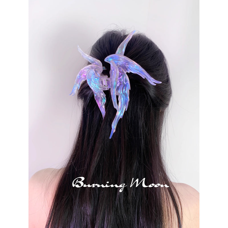 天使の翼のヘアクリップ