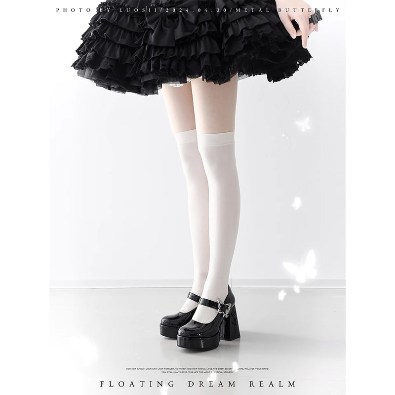 薔薇の花と蝶のゴシックヒールパンプス - Glossy Black