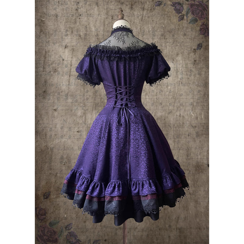 本紫の花群集の刺繍ワンピースとジャンパースカート[2025年12月中旬-2026年1月中旬発送予定]