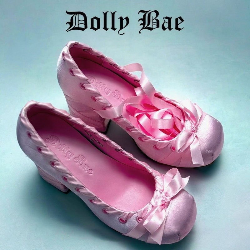 桃色の王妃のバレエヒールパンプス