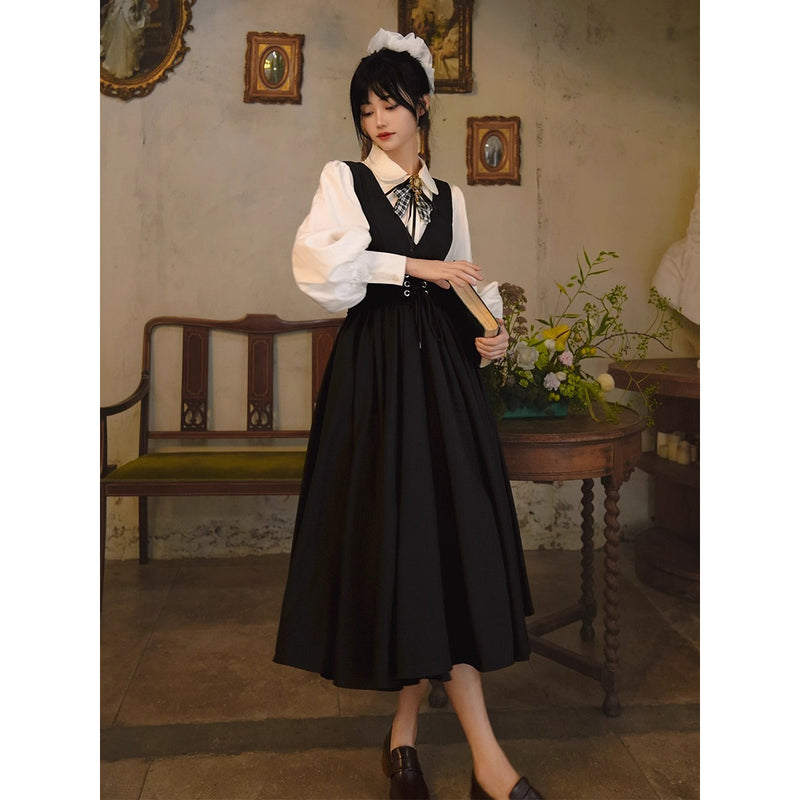 黒のお嬢様のコルセットジャンパースカート