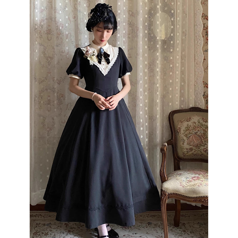 黒のお嬢様のクラシカルワンピース[2025年9月下旬-10月中旬発送予定]
