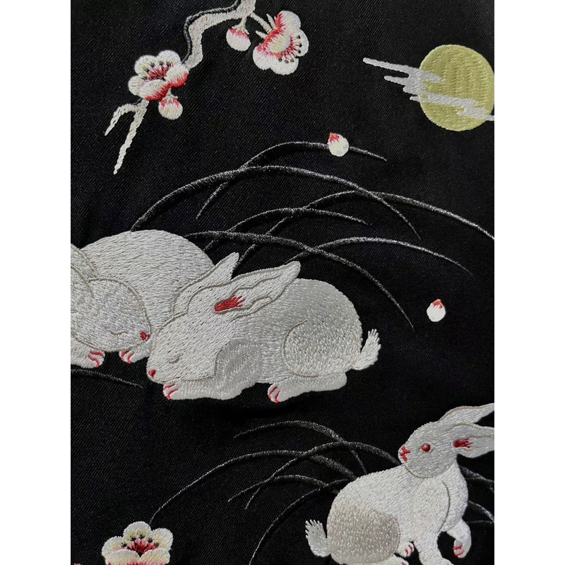 月夜の兎と梅の刺繍チャイナベスト