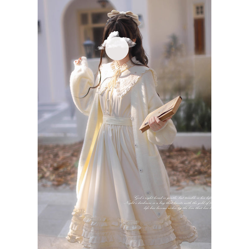 奏鳴曲を奏でる刺繍クラシカルワンピース