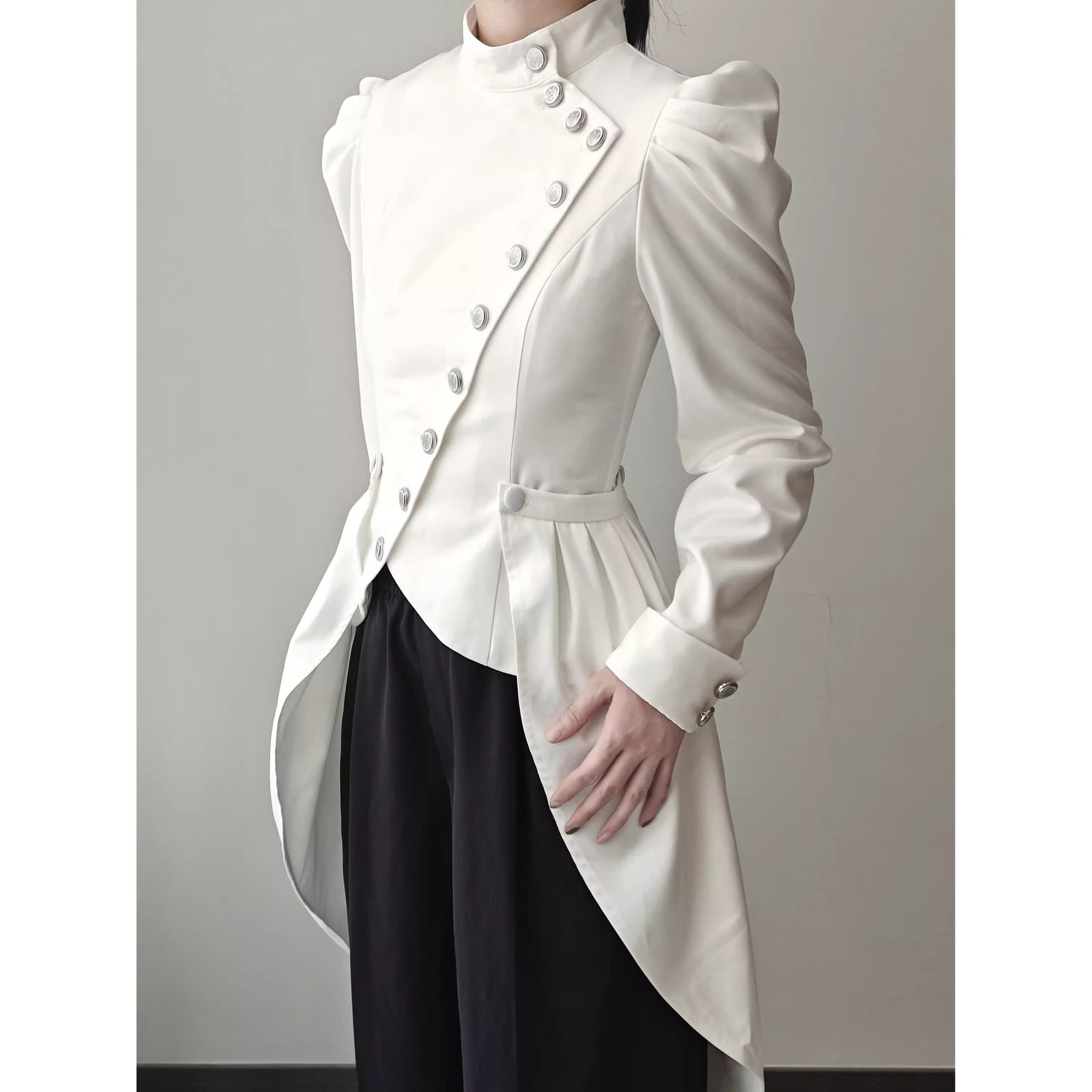 公爵騎士のゴシックテーラードジャケット - Off White[2026年4月下旬-5