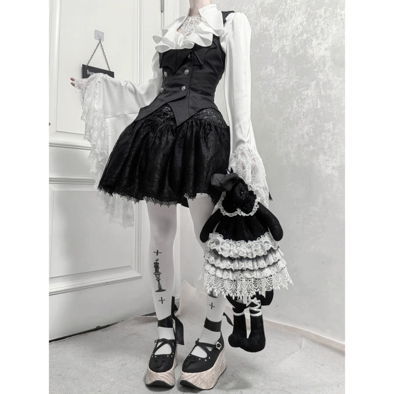 王侯貴族のゴシックブラウス - White[2026年2月下旬-3月下旬発送予定]