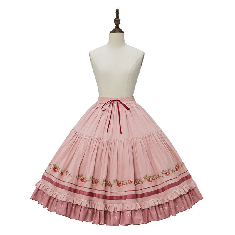 いちご摘みの刺繍トップスとスカートとブラウス - Pink[2026年2月上旬-3月上旬発送予定]