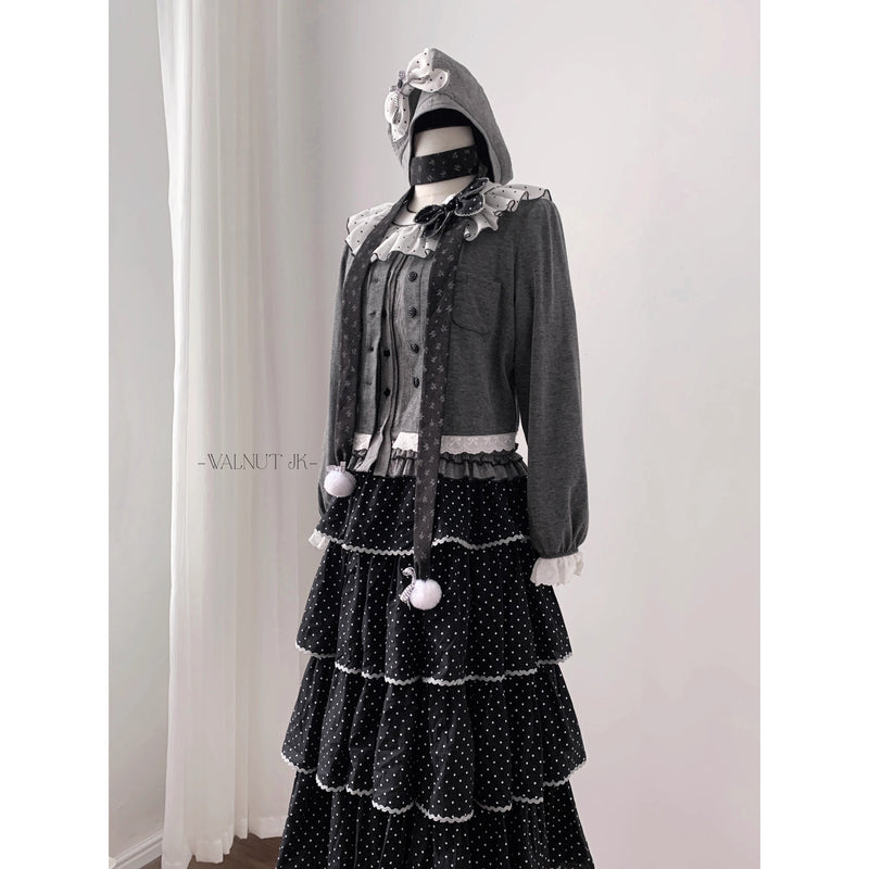 霧色のお嬢様トップスとティアードスカートとカーディガン