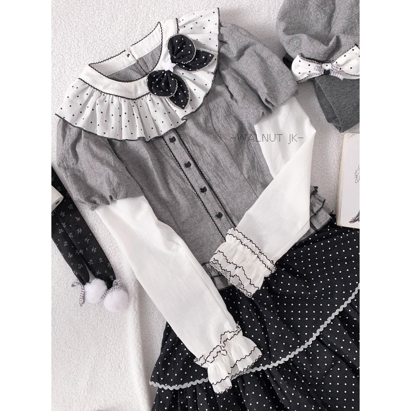 霧色のお嬢様トップスとティアードスカートとカーディガン