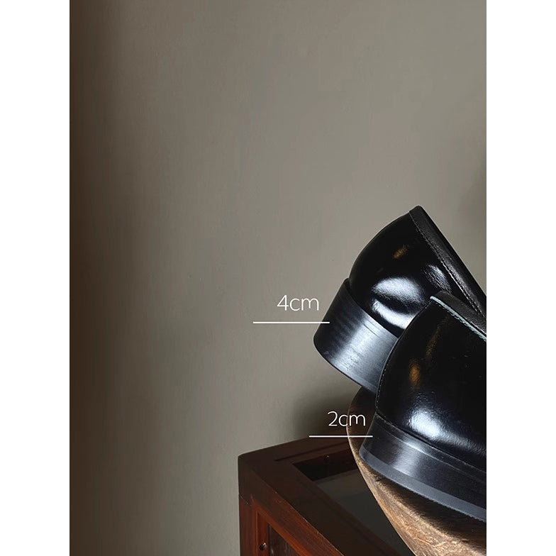 Camellia Leather Loafer Shoes - Black
