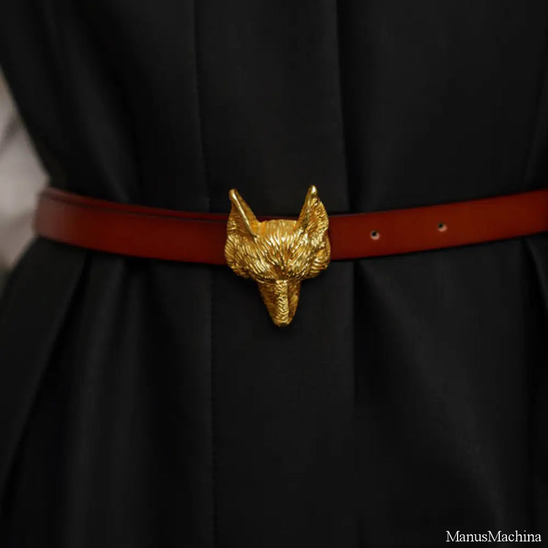 Leather belt with gold fox clasp