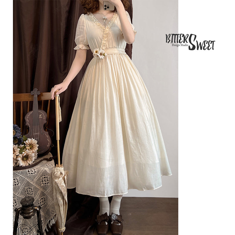 British aristocratic daughter classical dress [scheduled to be shipped in early May 2023]