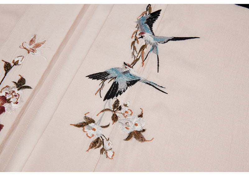 花鳥画の刺繍羽織りと竹林柄ロングスカートとキャミソールトップス