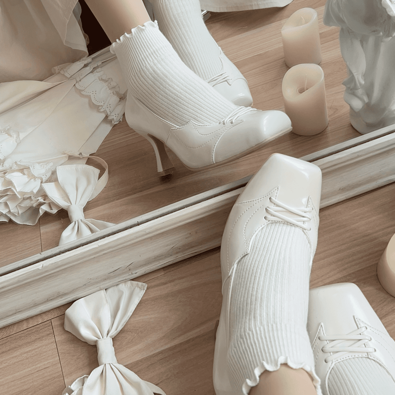 White Lace Up Square Toe Heel Pumps[2024年11月下旬-12月中旬発送予定]