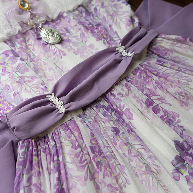 紫藤のリボンネックレスと花装飾ブローチとウエストベルト
