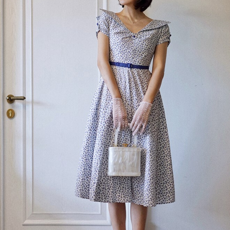 昭和洋装な花柄ヴィンテージワンピース – ManusMachina