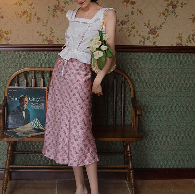 Nadeshiko-colored flower pattern French skirt