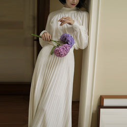 Lady of Paris High Neck Knit and Pleated Knit Long Skirt