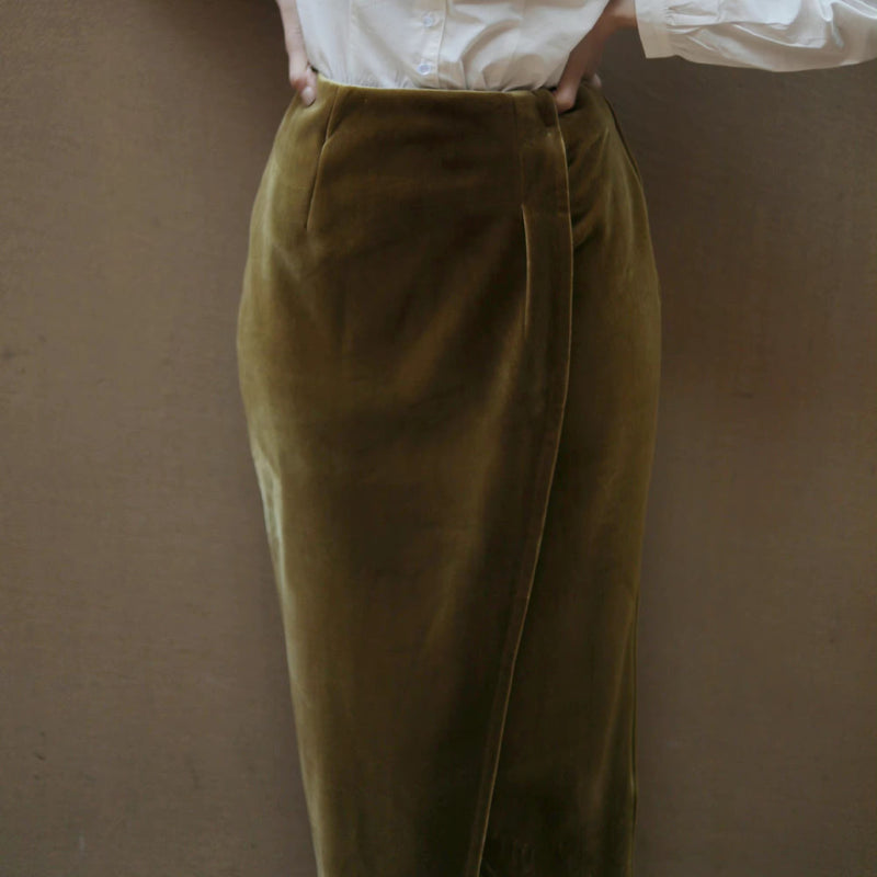 Dame Velvet Pencil Skirt