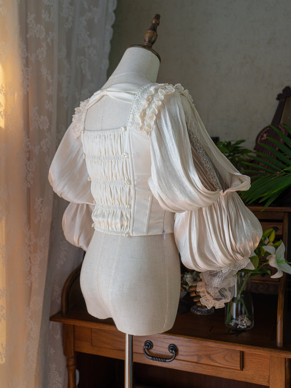 Embroidered corset blouse for a noble lady 