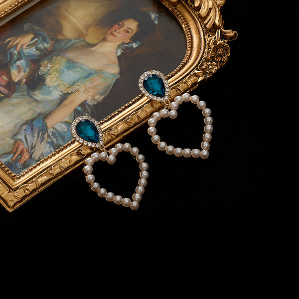 Lapislazuli blue and love earrings